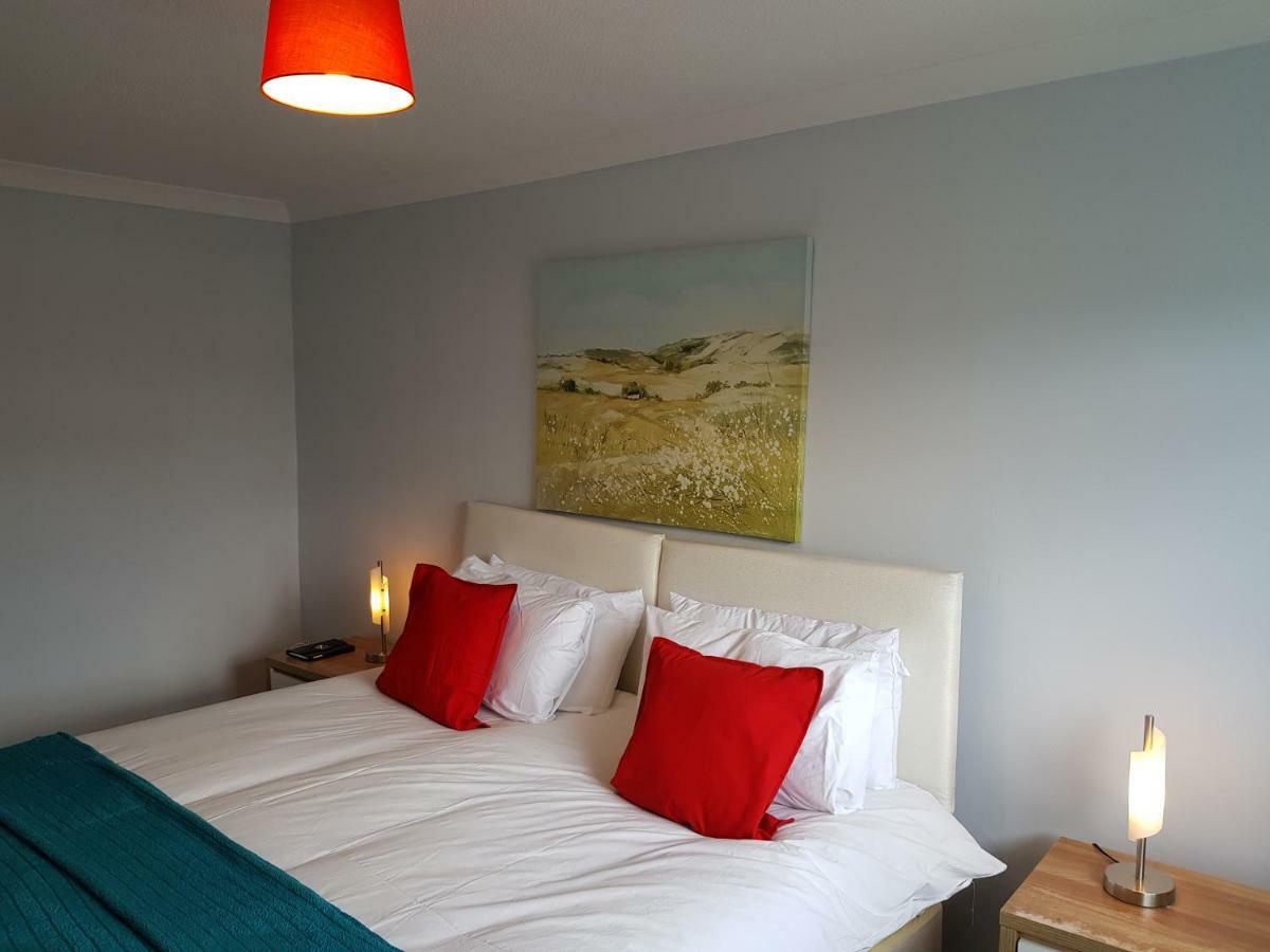 Penllech House - Huku Kwetu Notts - 3 Bedroom Spacious Lovely And Cosy With A Free Parking- Affordable And Suitable To Group Business Travellers Nottingham Extérieur photo